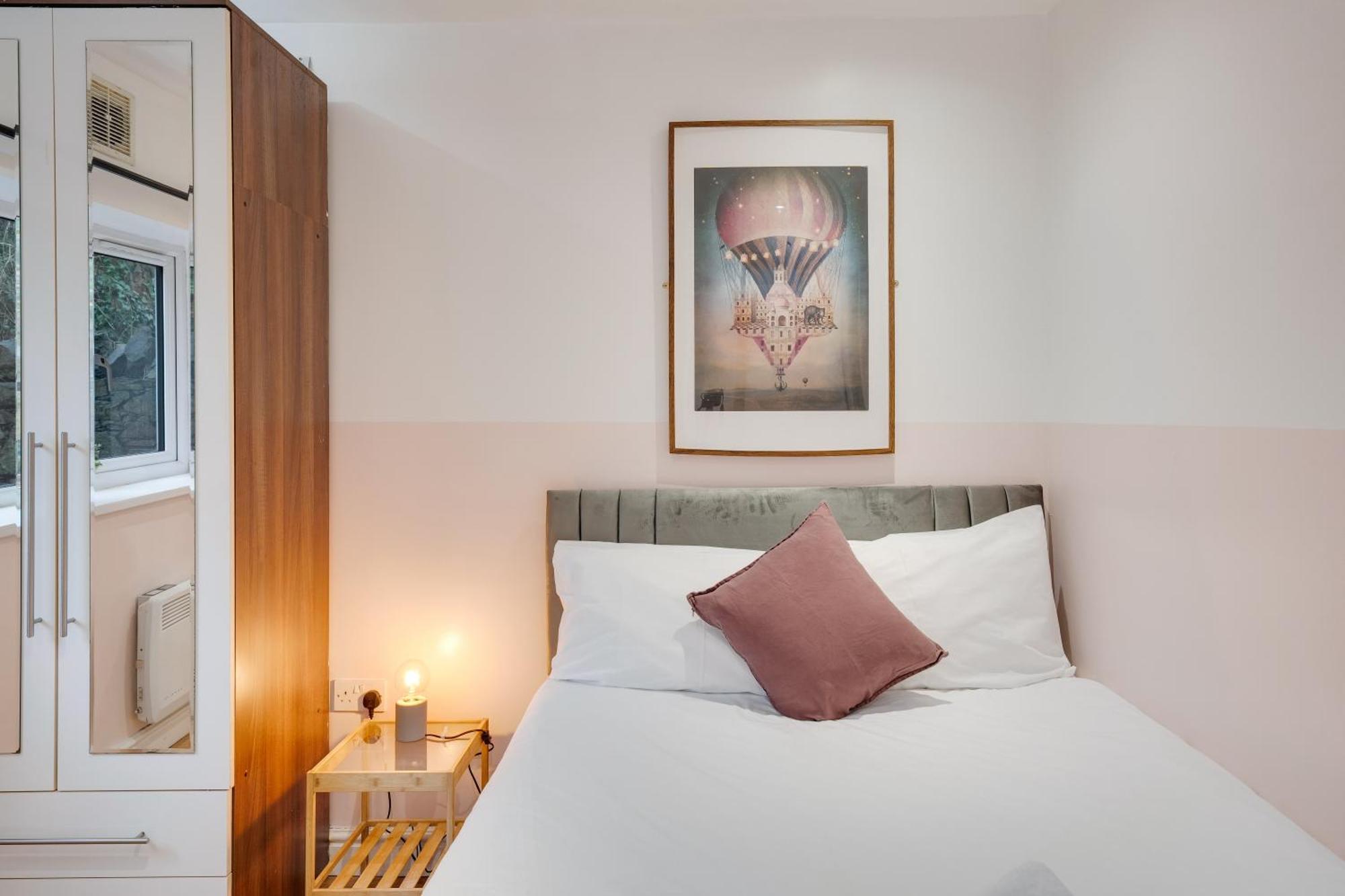 2 Bedroom Apartment For Up To 6 Nr Centre كارديف المظهر الخارجي الصورة